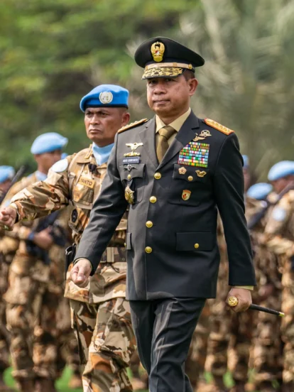 Panglima TNI Agus Subiyanto melepas keberangkatan 744 personel satgas TNI Kontingen Garuda UNIFIL ke Lebanon.